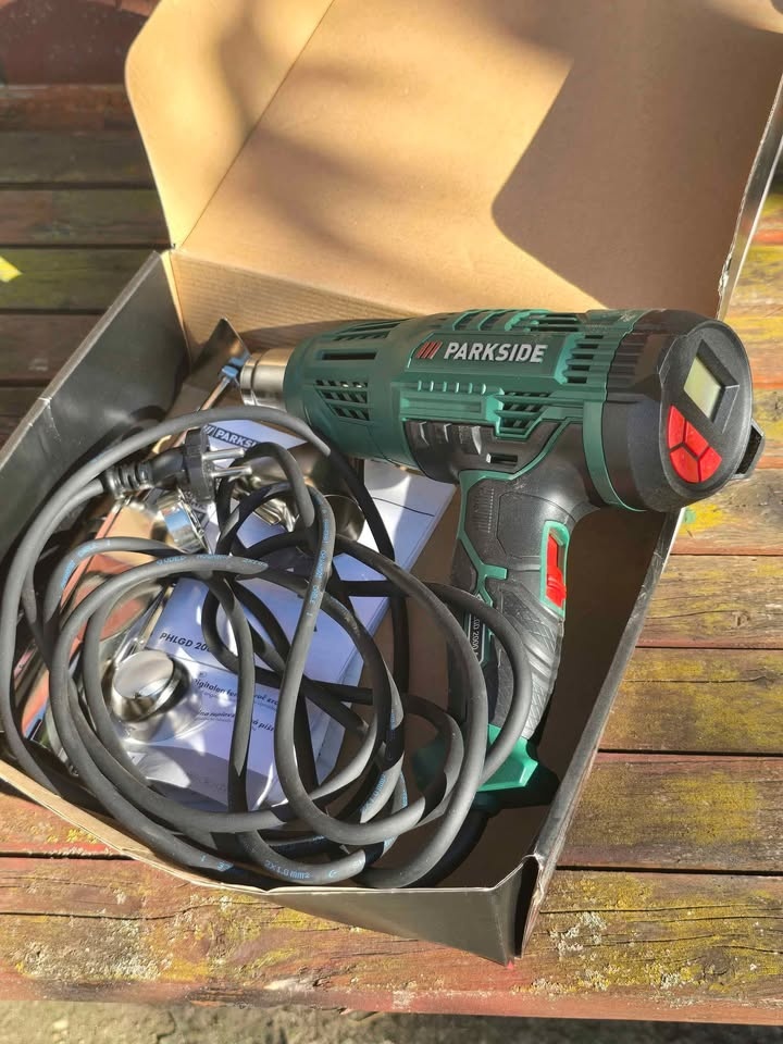 Parkside horkovzdušná pištoľ