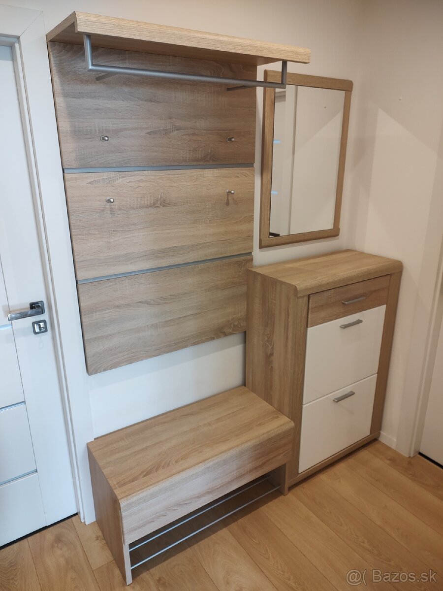 Nábytok do predsiene, predsieň, chodba, predsieňová zostava