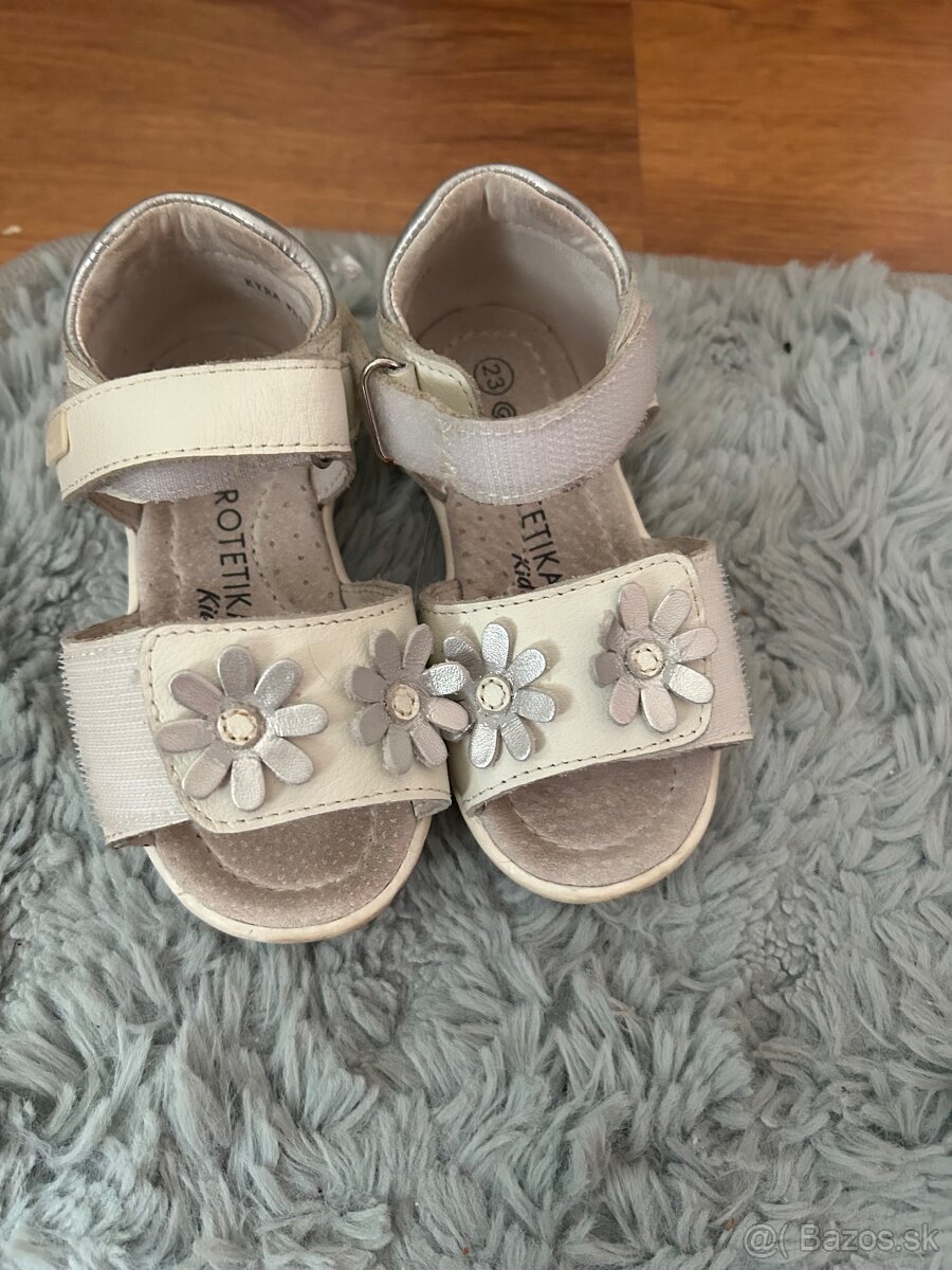 Sandalky,papucky