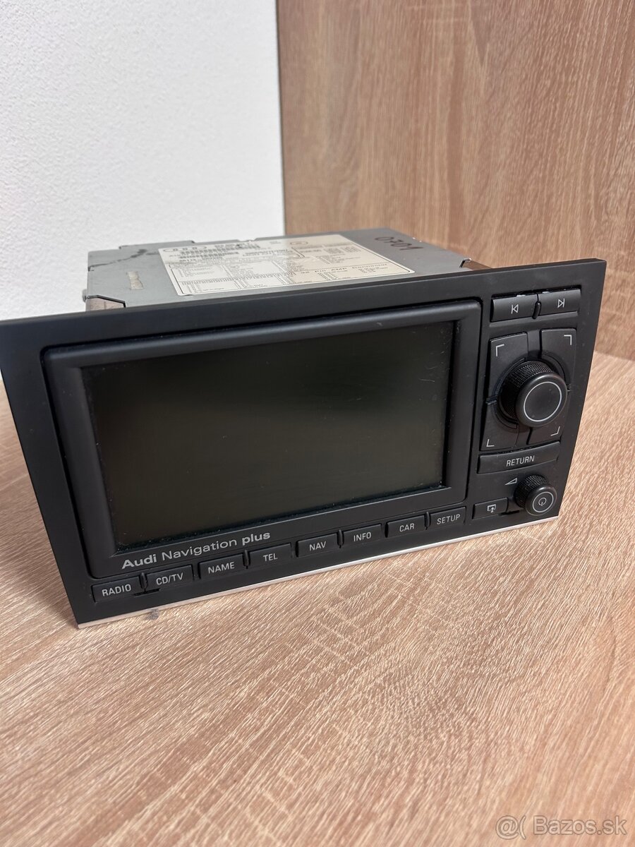 Predám rádio Audi RNS-E