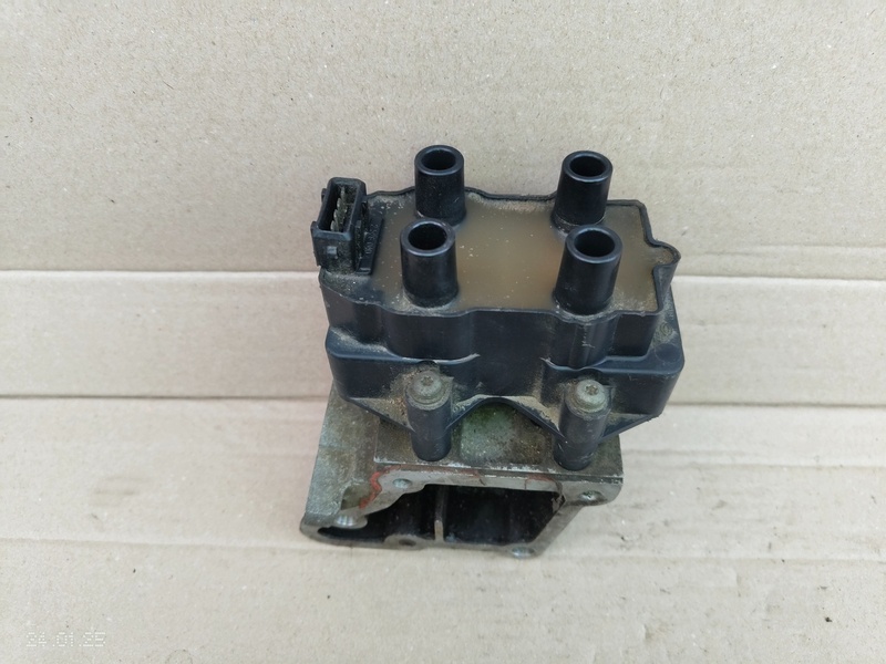 Zapaľovacia cievka 2526040A Peugeot Citroen 30€