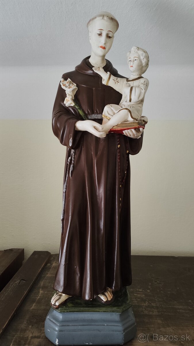 Socha sv.Anton s Ježiškom
