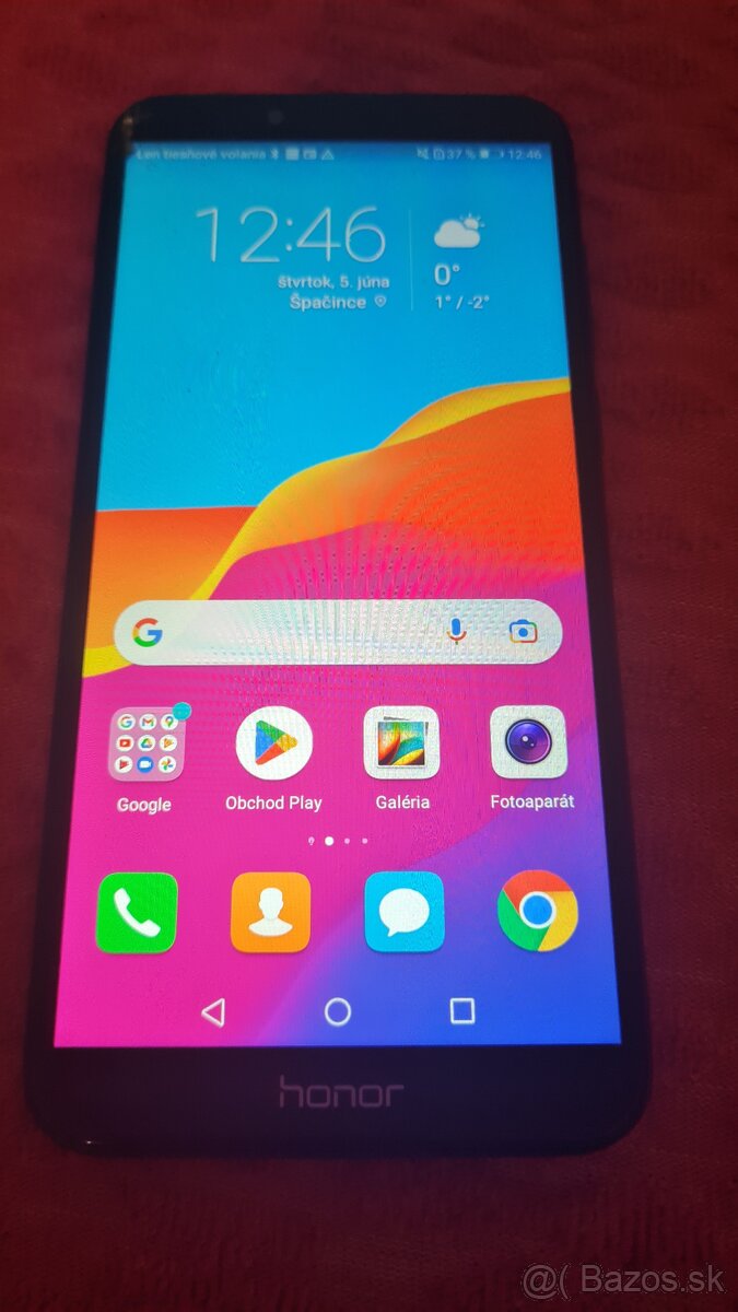 Predám telefón značky Honor (model 7A).