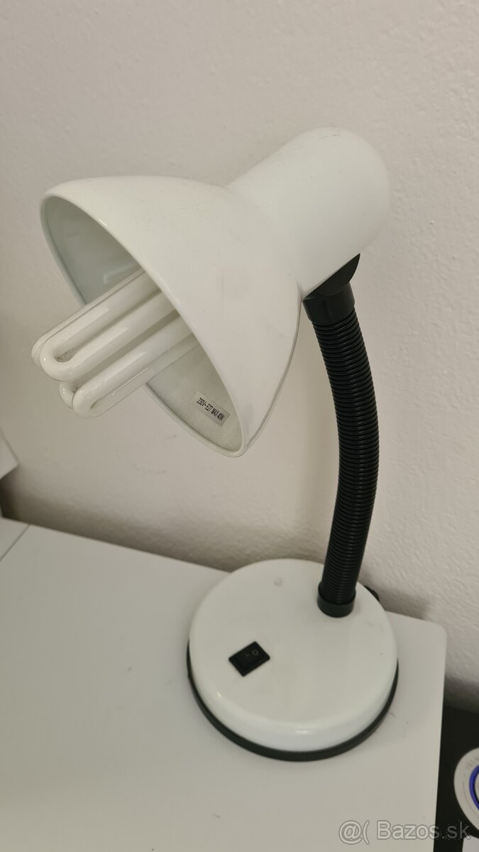 2 lampy