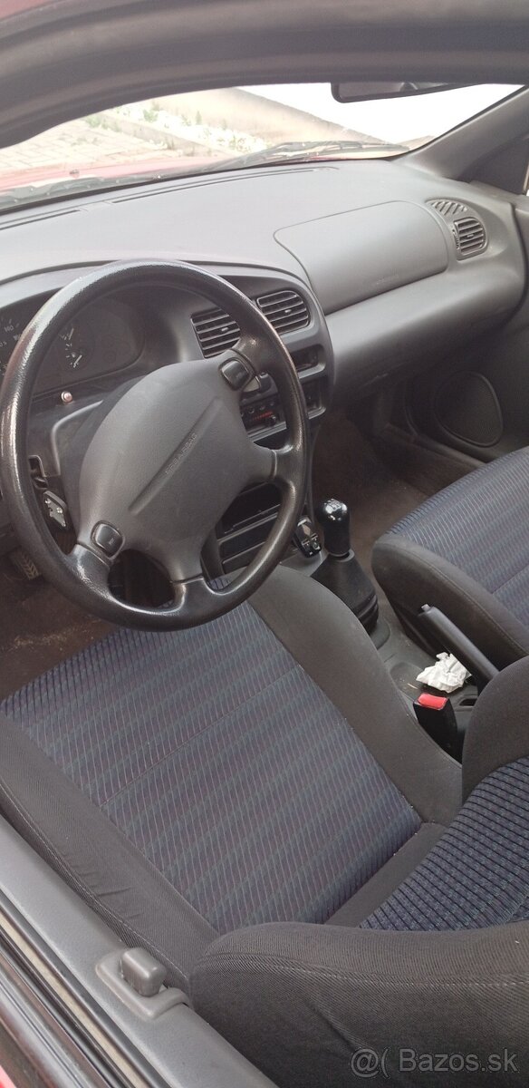 Mazda 323