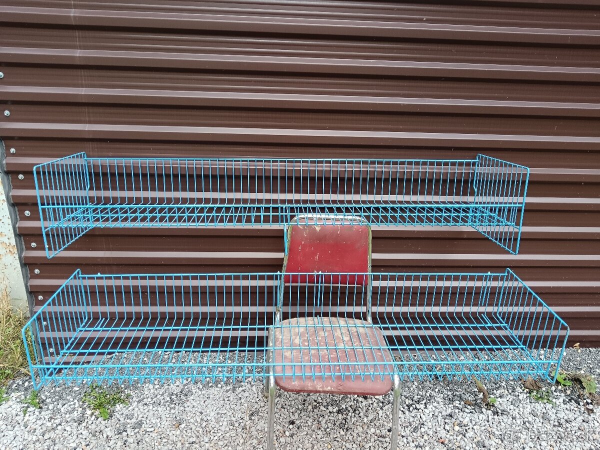 Predám poličky do dielní a garáži