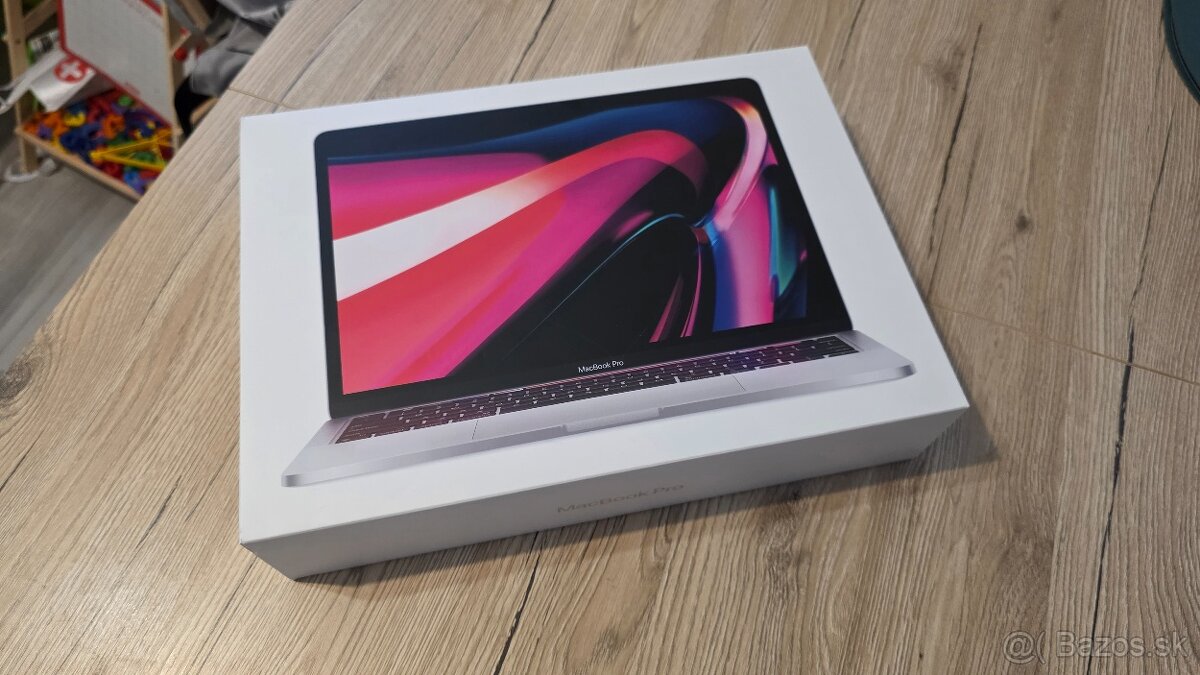 Apple MacBook Pro 13-Inch (2022, M2, 256GB