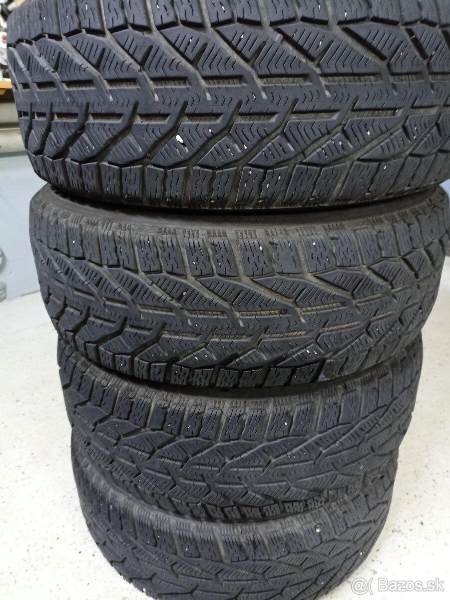 225/60r17 zimné pneu sebring SUV SNOW