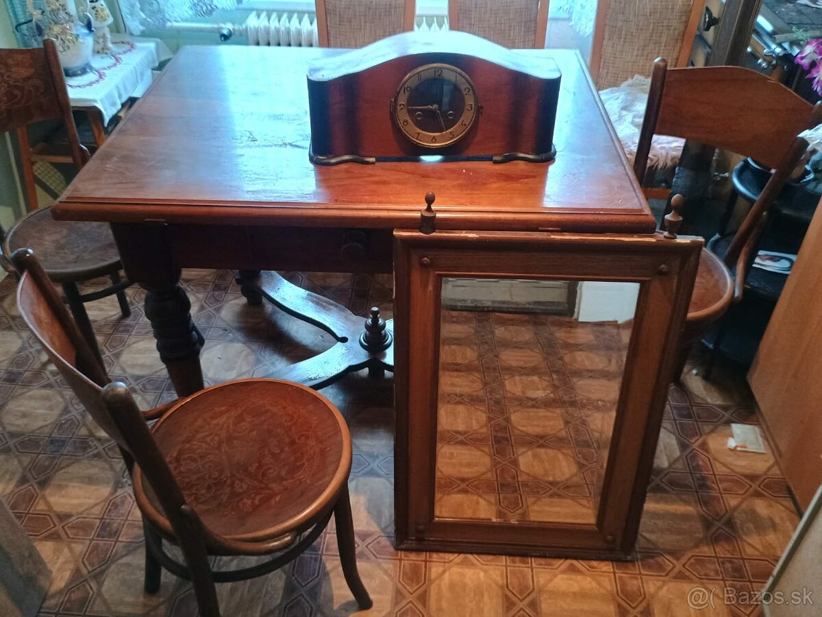 Predám starožitný nábytok