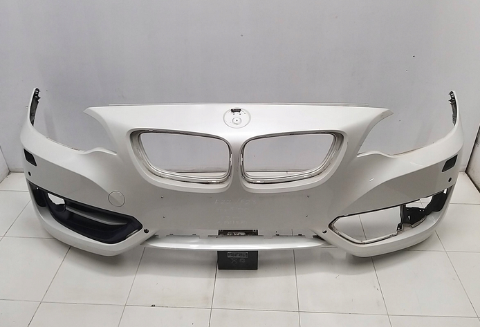 BMW 2 F22 F23 predný nárazník