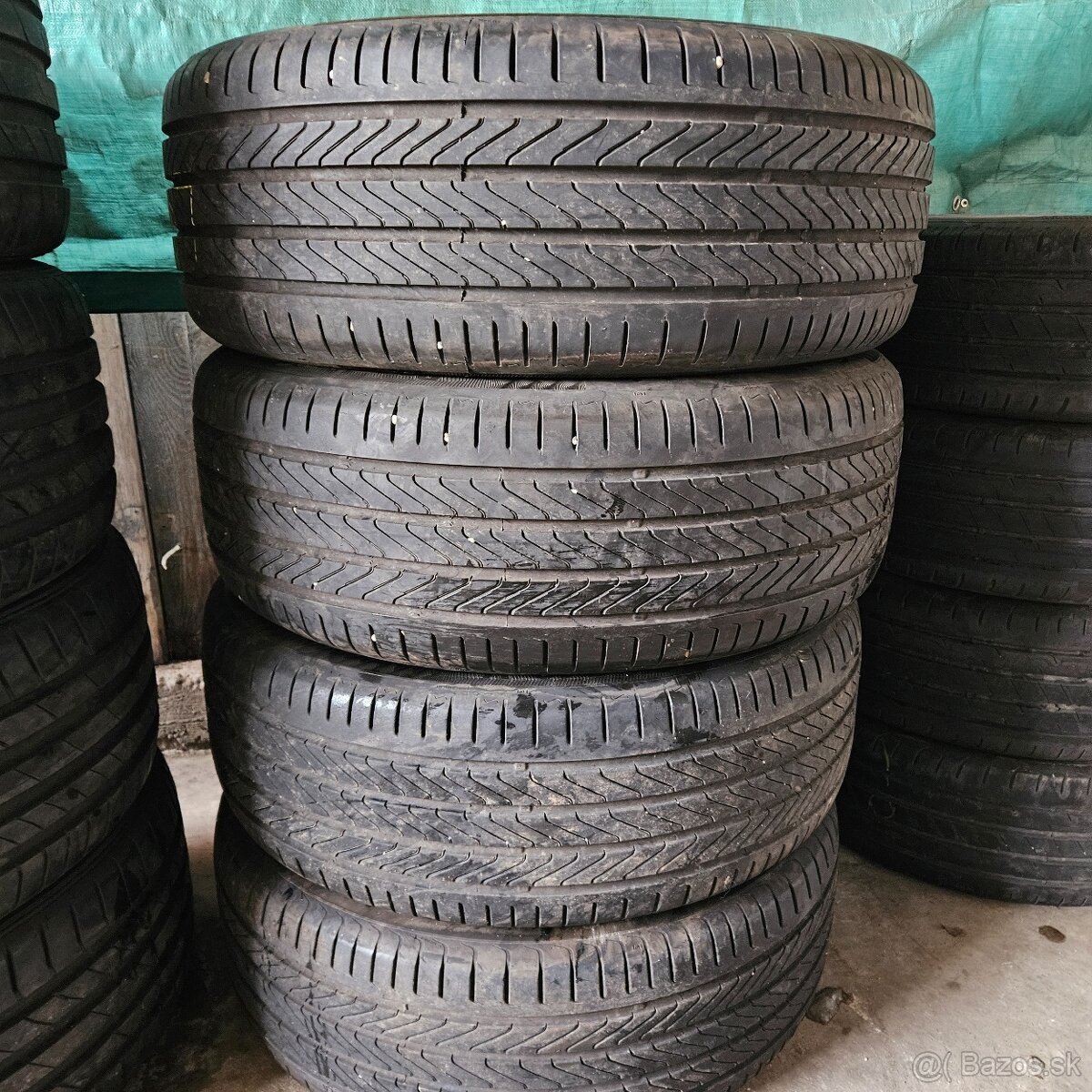 235/50 r19 Continental