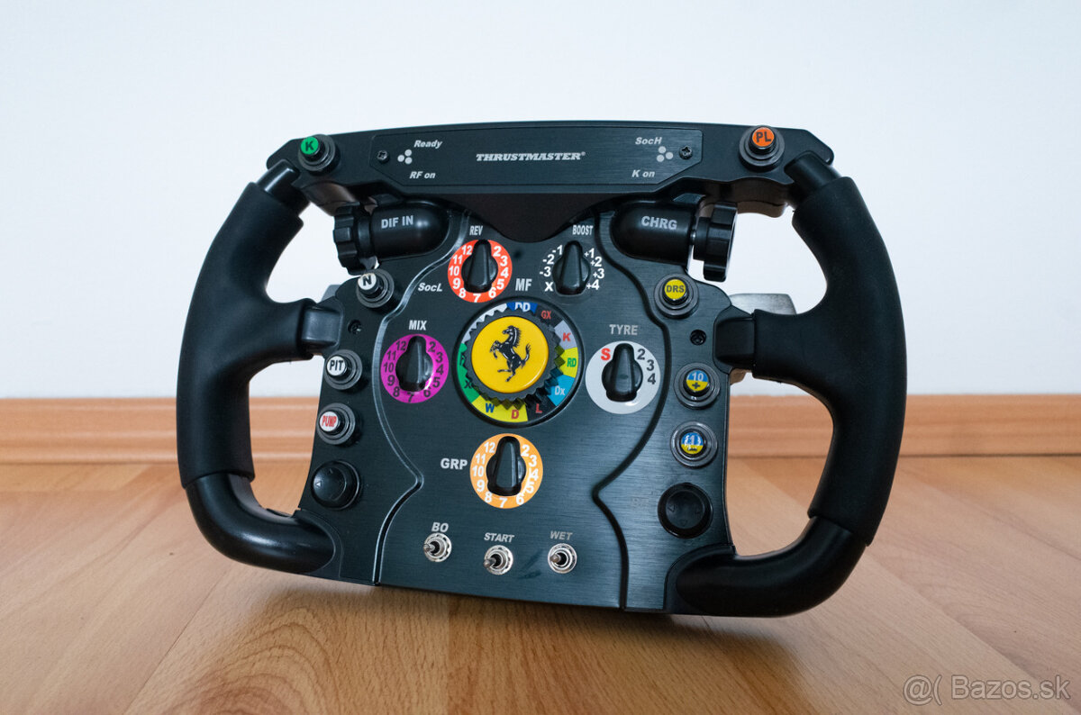 Volant - Thrustmaster Ferrari F1