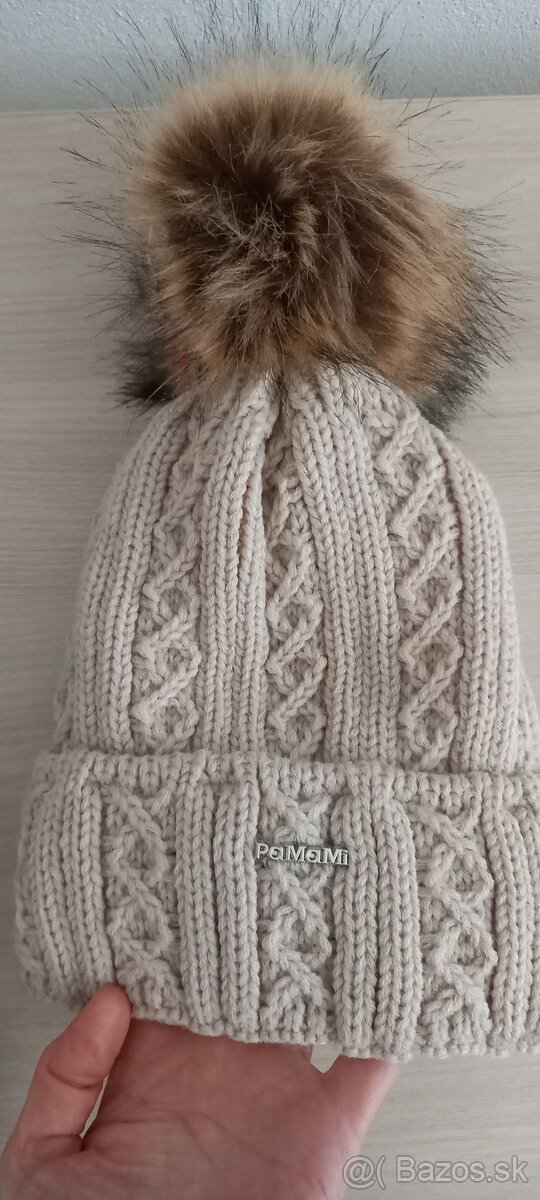 Damska ciapka tepla nov.a