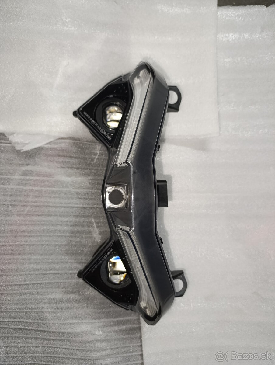 Panigale v4 přední světlo