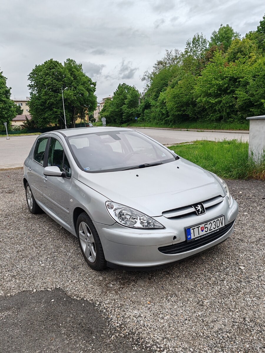 Predam Peugeot 307-porucha vysokotlakeho cerpadla