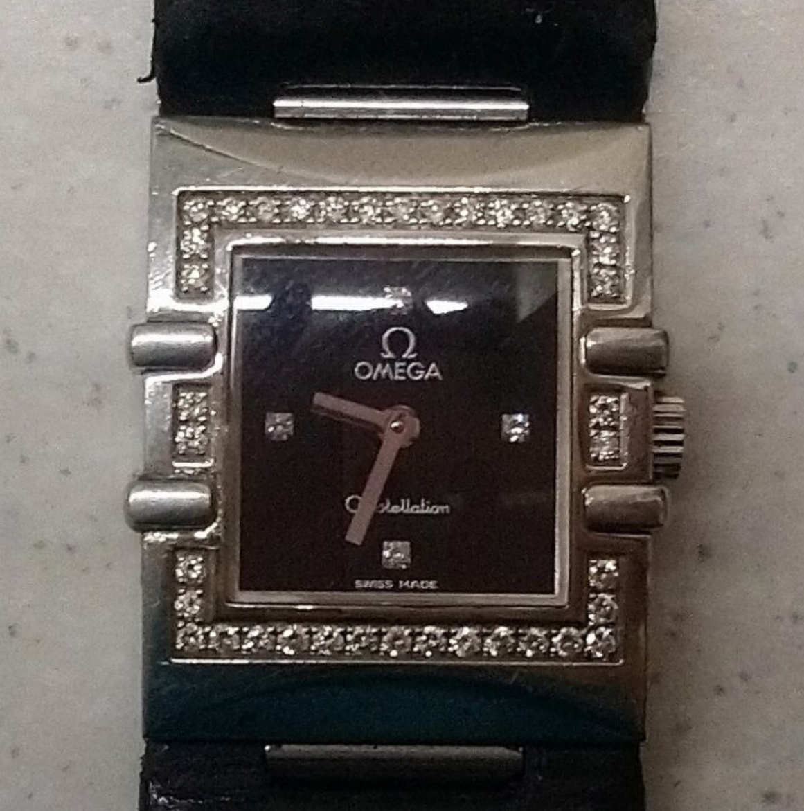 Dámske diamantové hodinky Omega