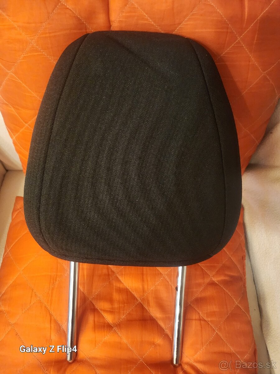 Na predaj opierka Peugeot 308 predná. (NOVÁ)