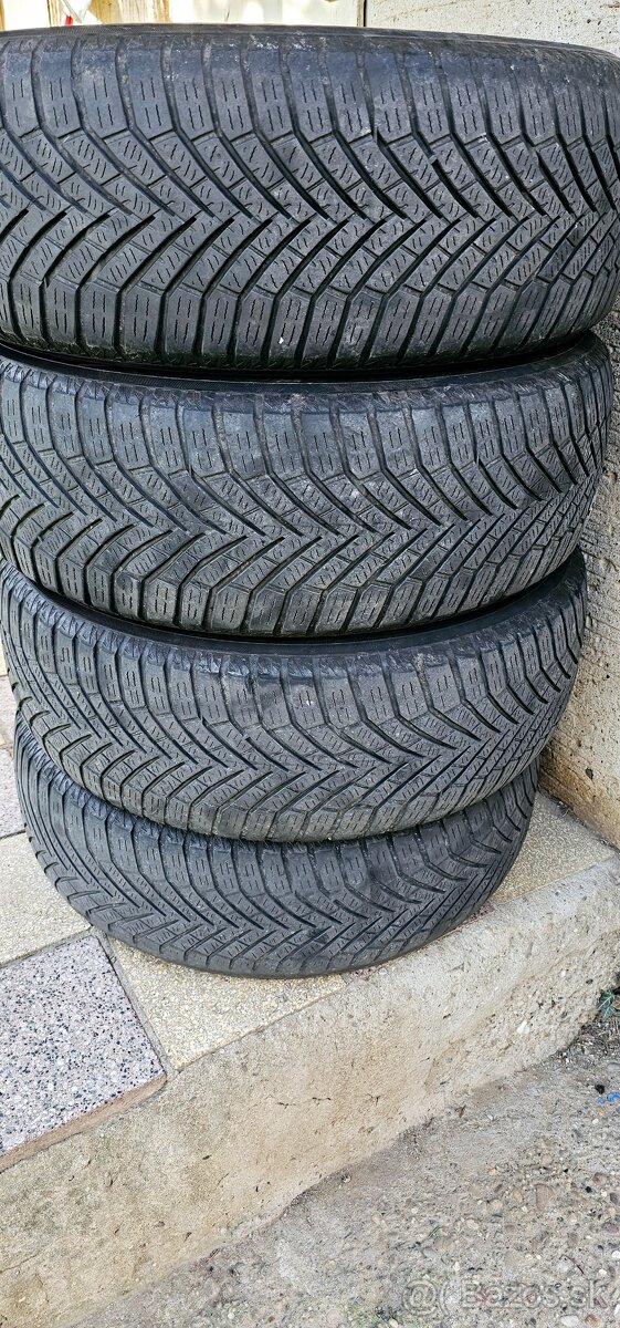Predám elektróny 5x112 r16 so zimnými pneu 215/60 r16