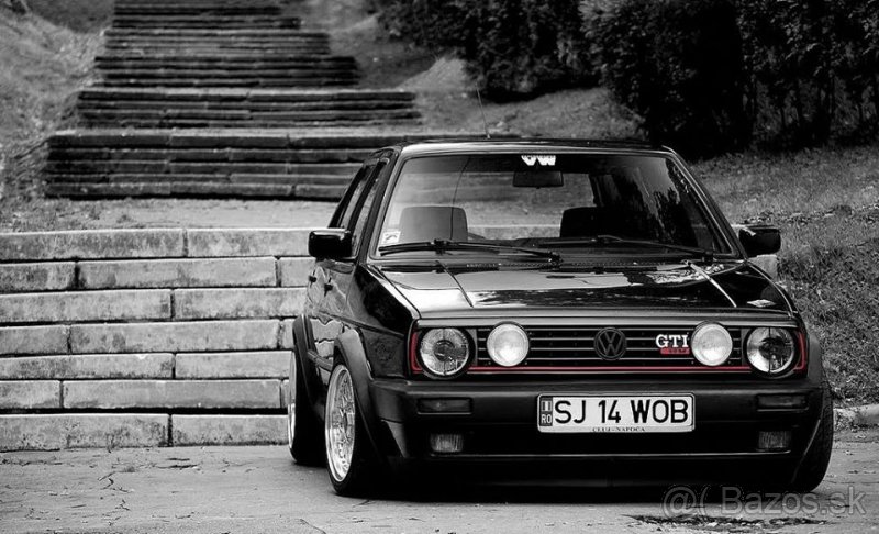 Predám náhradné diely na Golf MK2