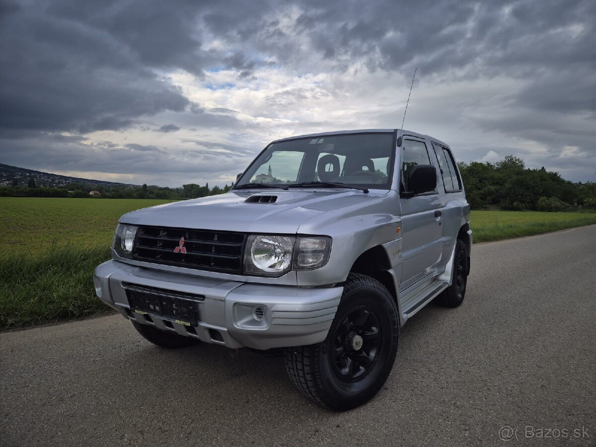 MITSUBISHI PAJERO 2.5,127000km