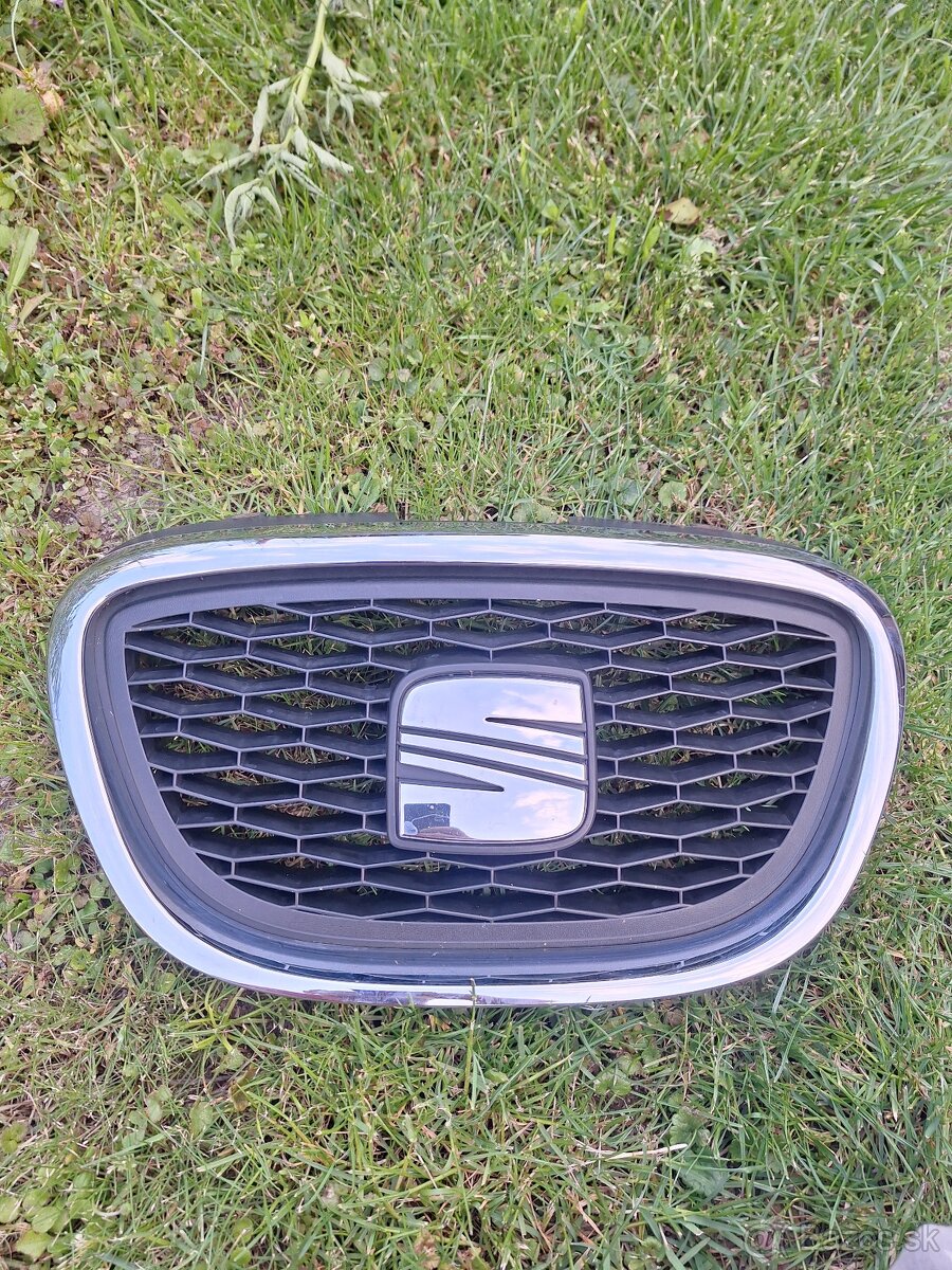 Maska seat leon p1