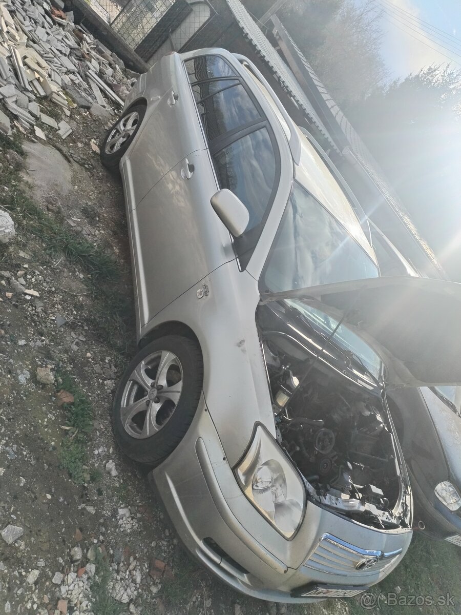 Avensis
