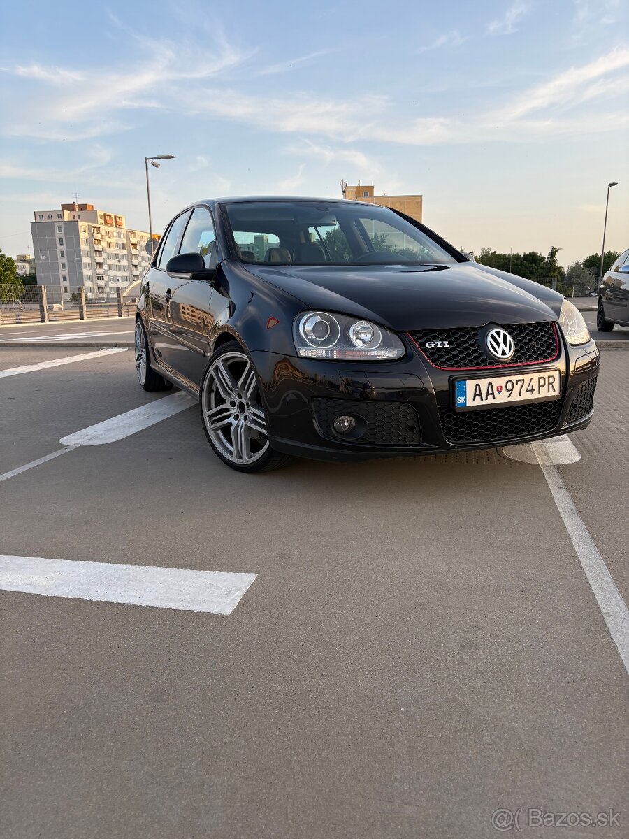 Predám Golf V Gti
