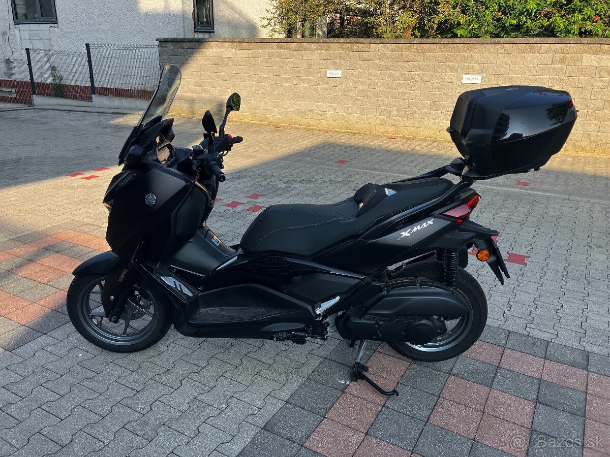Yamaha X MAX 125