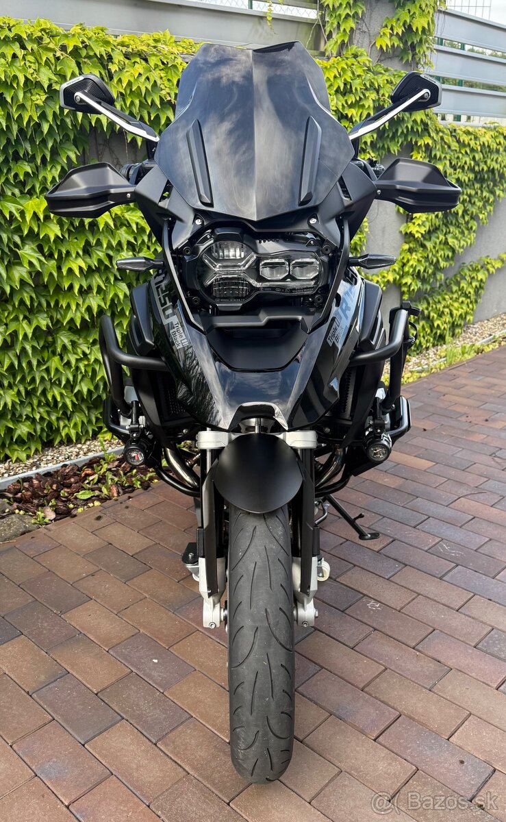 BMW R1250GS