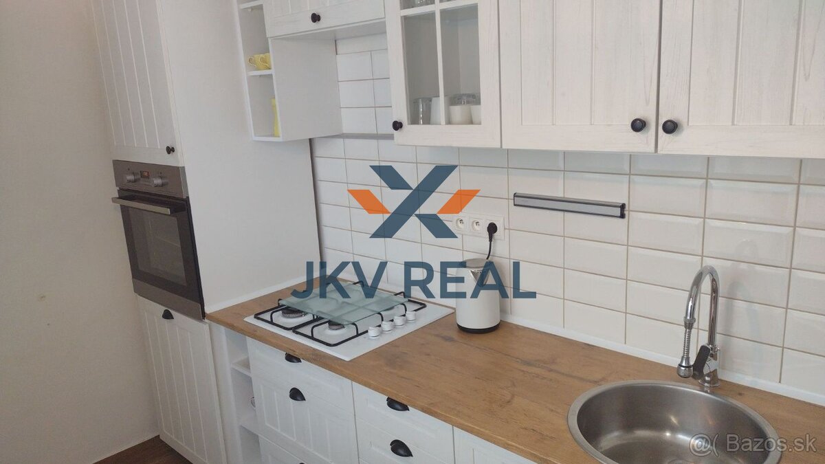 REZERVOVANÉ - EXKLUZÍVNE 2- IZBOVÝ BYT NA PREDAJ S 2 BALKÓ