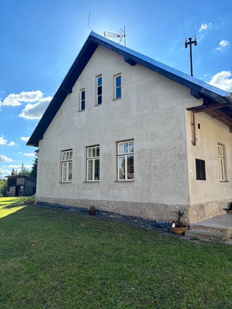 🏡 Stylová chalupa s velkou zahradou a stodolou