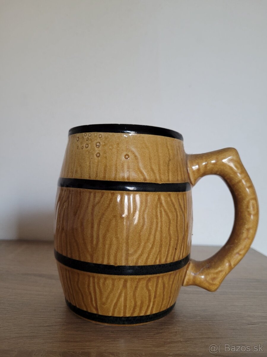 Predám retro keramické pivné krígle