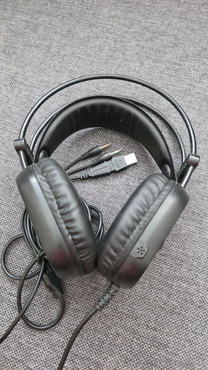 sluchadla Scorpion - Kvetoslavov