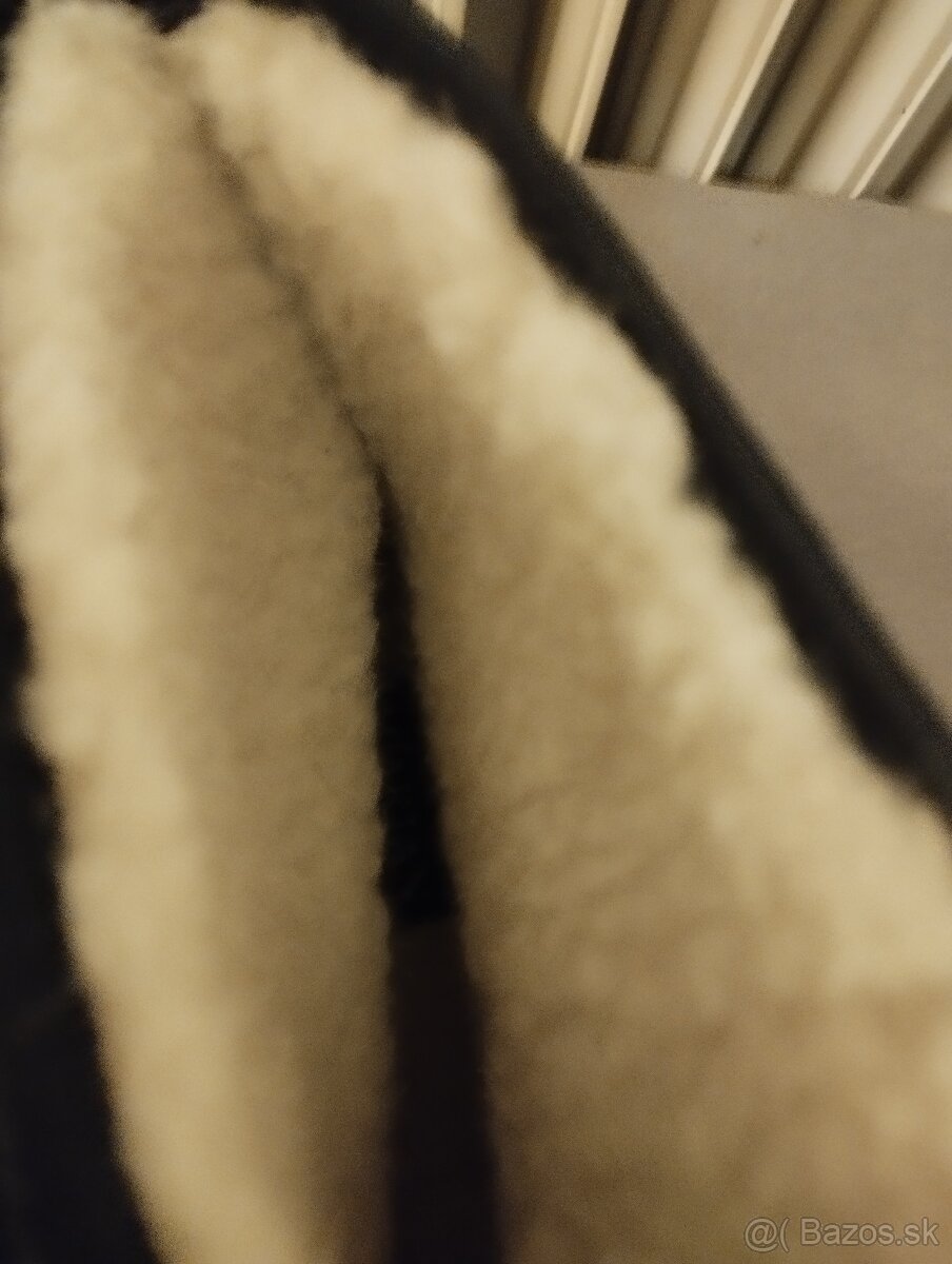 Predám pánske papuče a šľapky