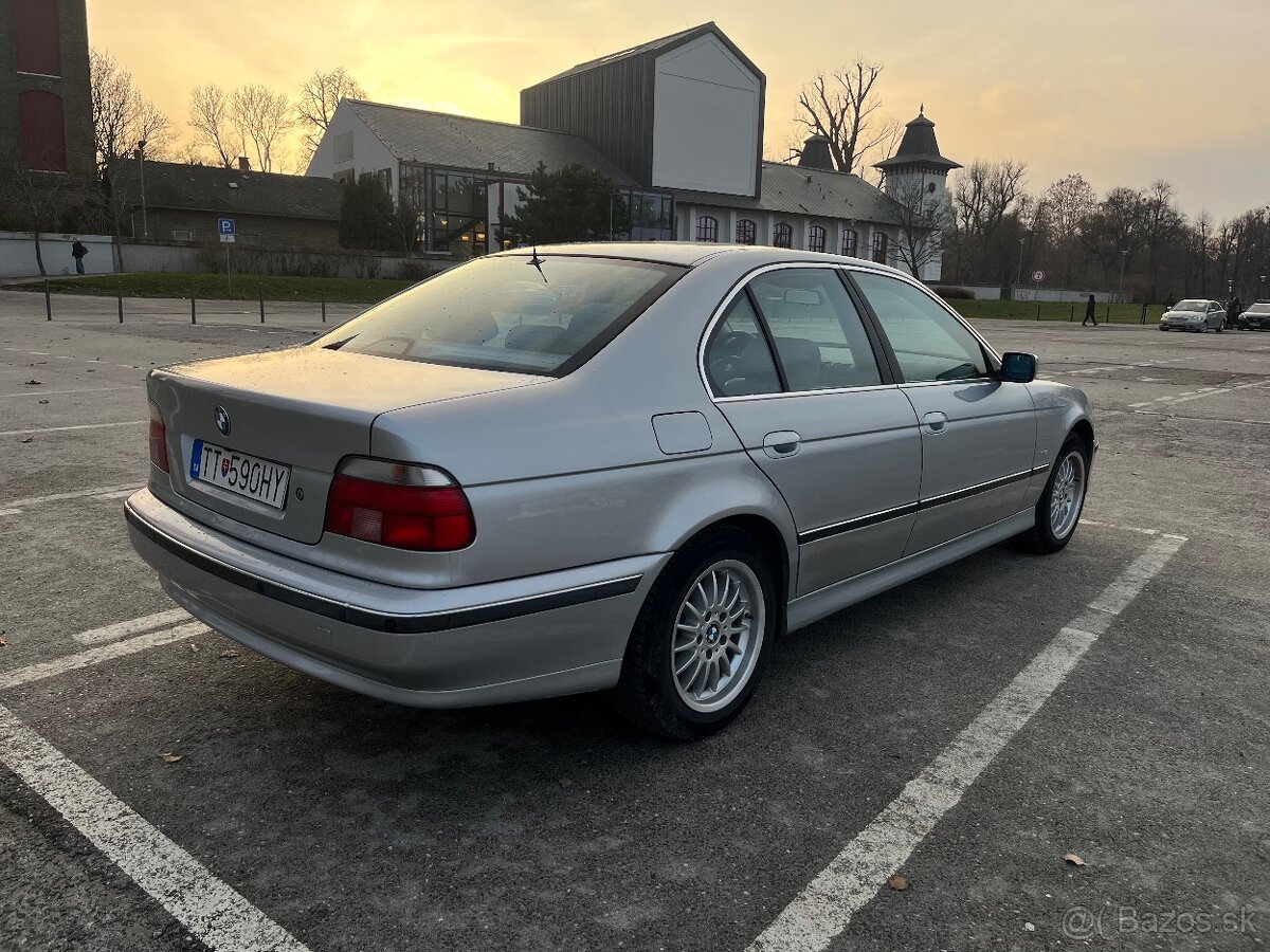 BMW E39 528i LPG M52B28-Vela investícii,automat,zachovalé