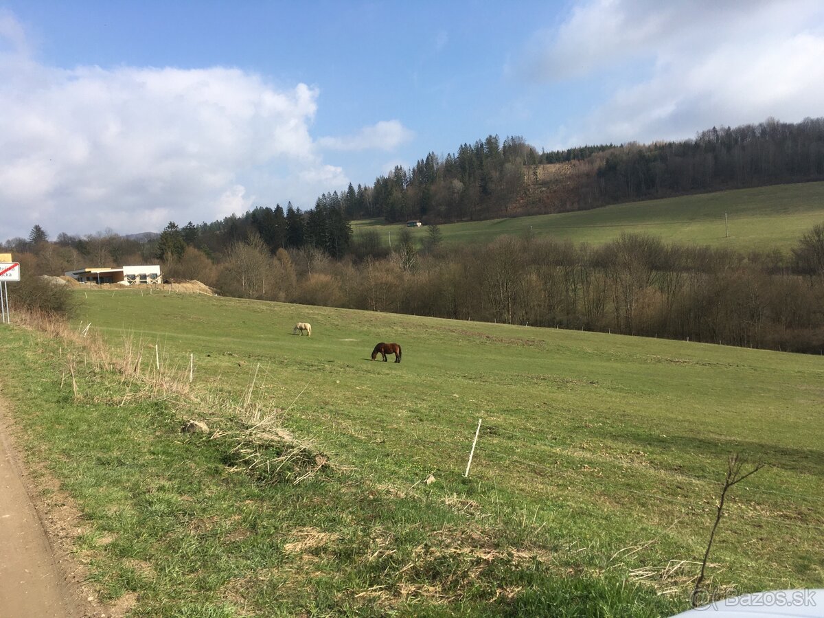 Stavebný pozemok 968m² - Kotrčiná Lúčka
