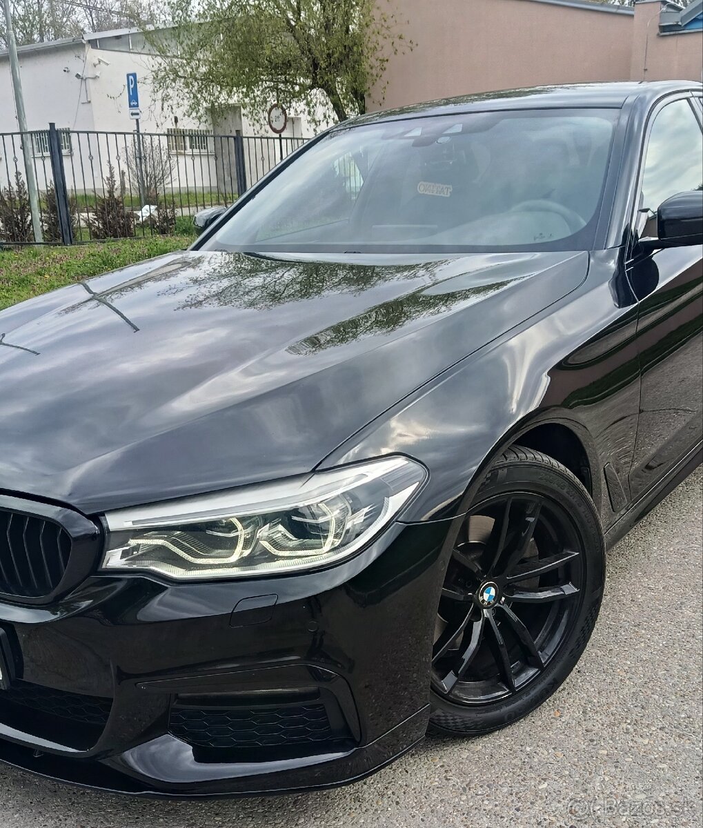 BMW 520d xDrive G30 A/T Sportline M Packet – SK pôvod
