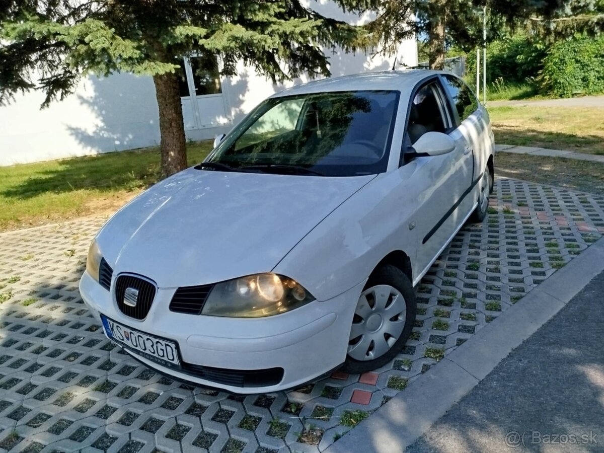 Predám Seat Ibiza 1.4 55kw r.v 2003 benzín STK, EK 8/2026 vš