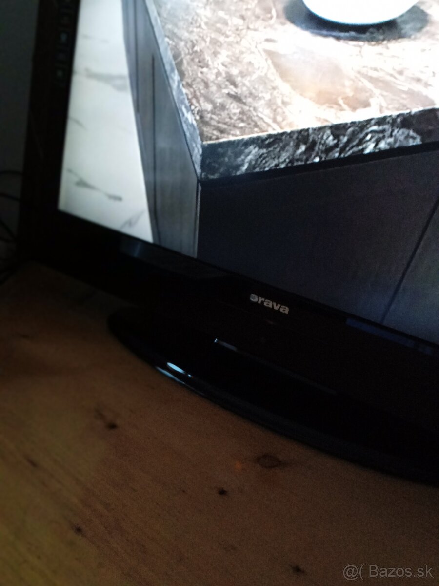 LCD Orava