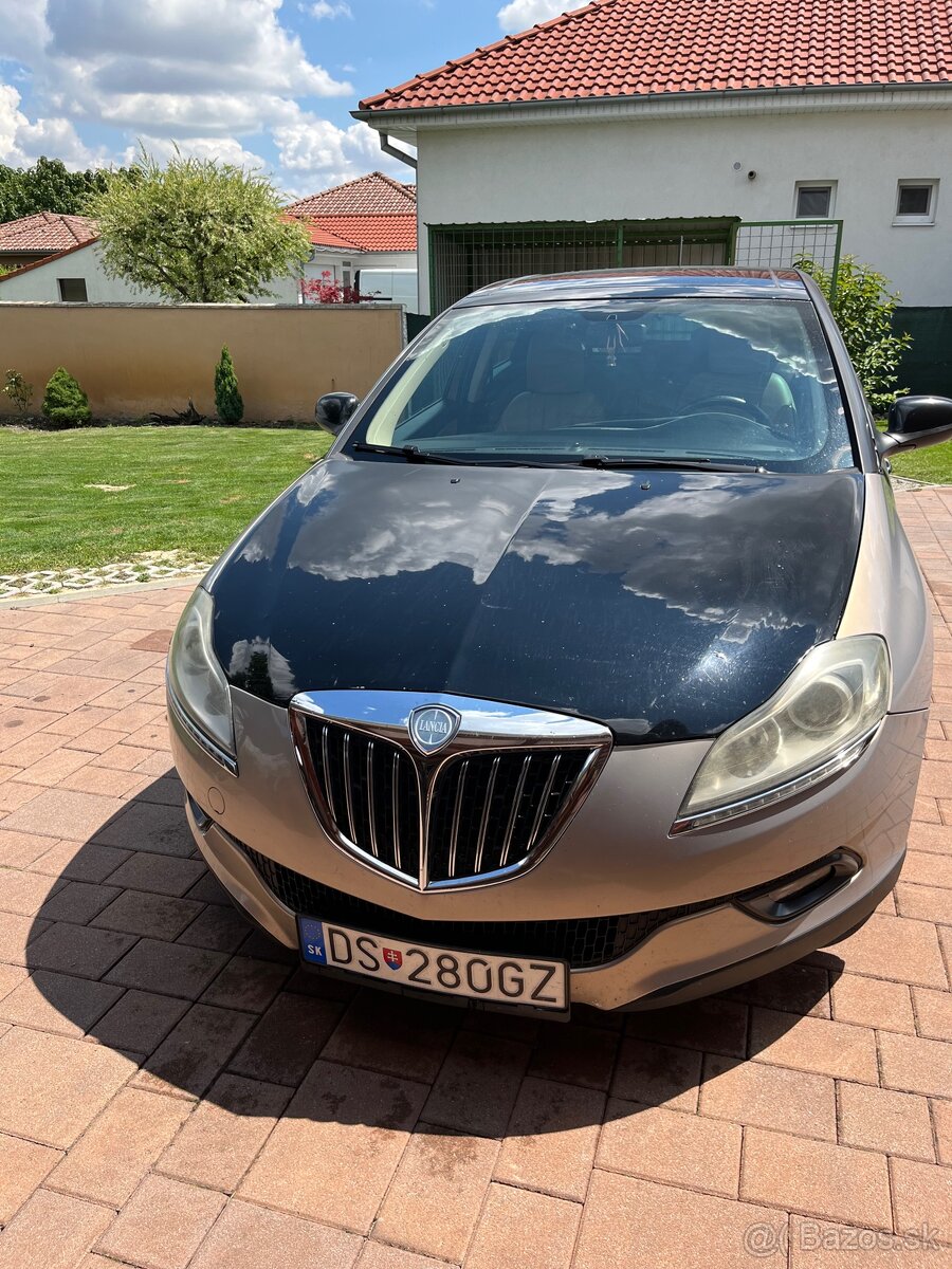 Lancia Delta 1.6jtdm 88kw 2010