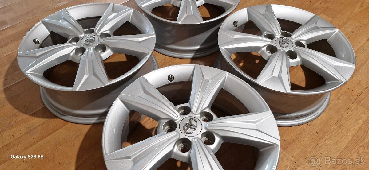 Predám alu. disky orig. Toyota 5x114,3 R17 + TPMS
