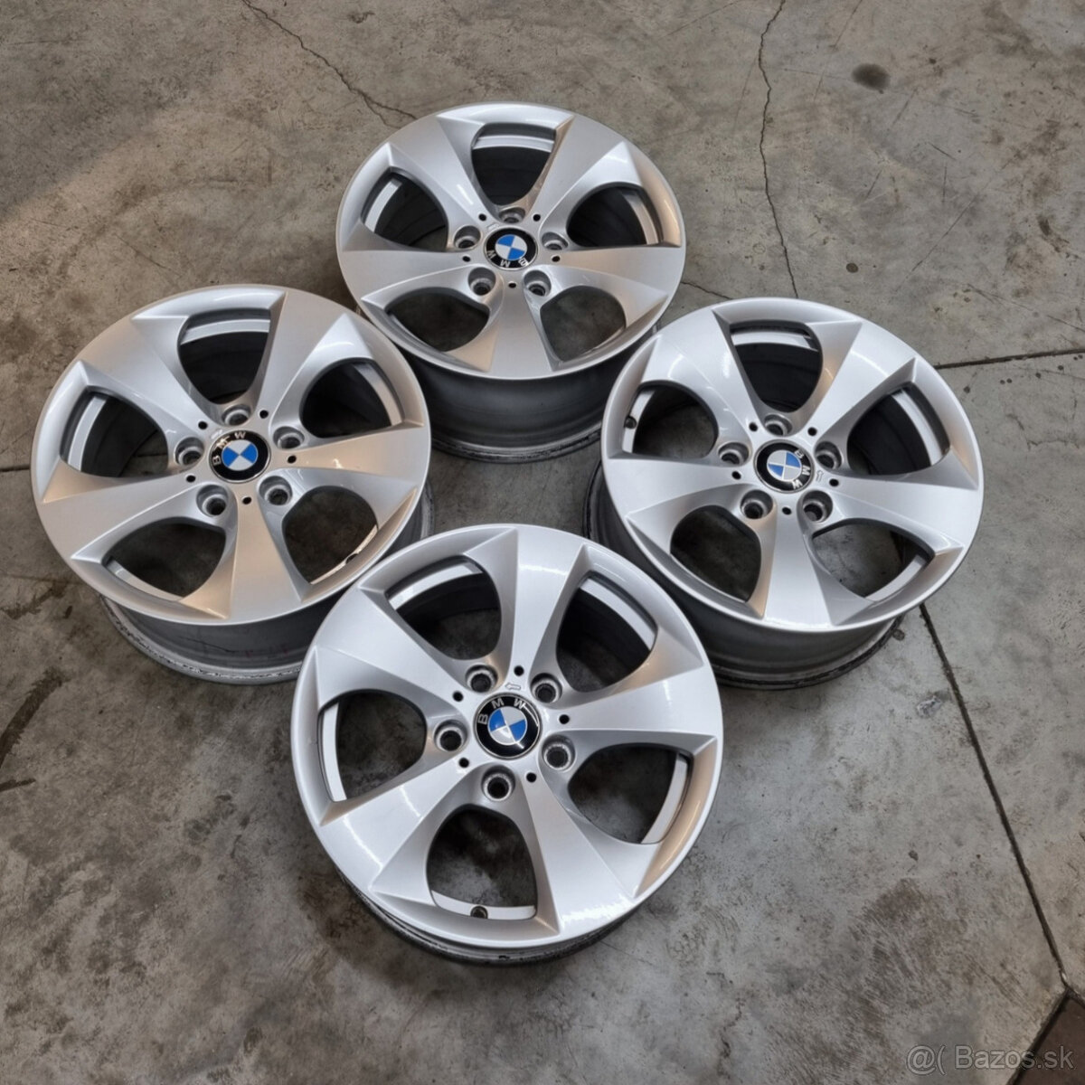 Hliníkové BMW disky 5x120 R16 7J ET31