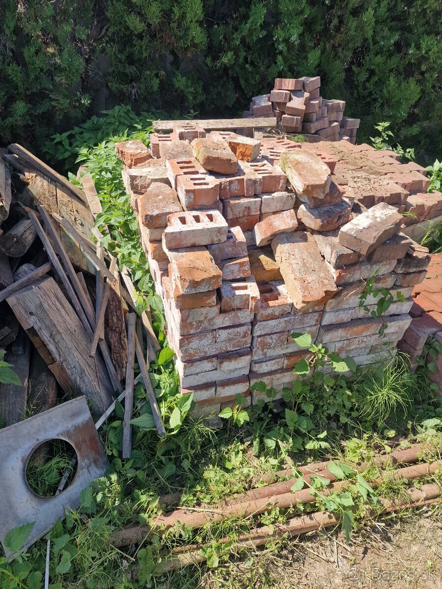 Darujem tehlu za odvoz