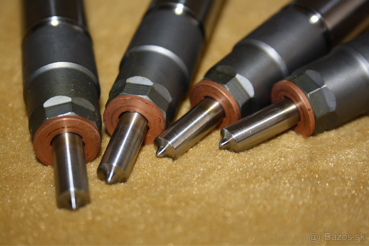 Trysky BOSCH 0445110743 BMW SK