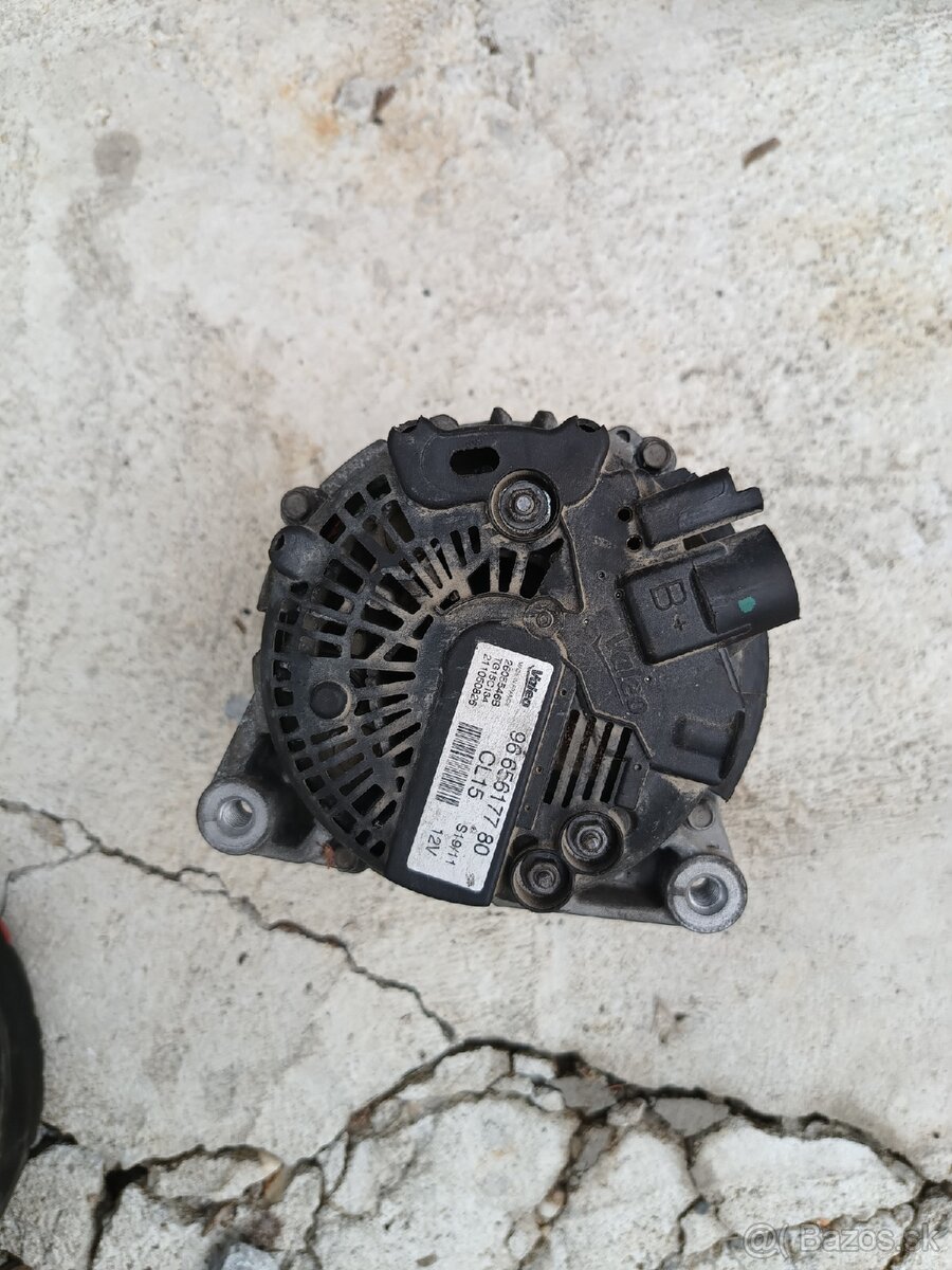 Alternátor 9665617780 valeo
