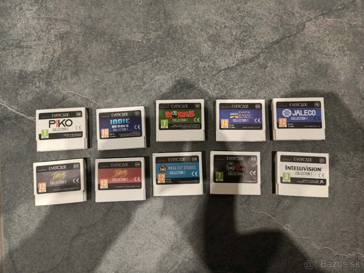 Hry na Evercade