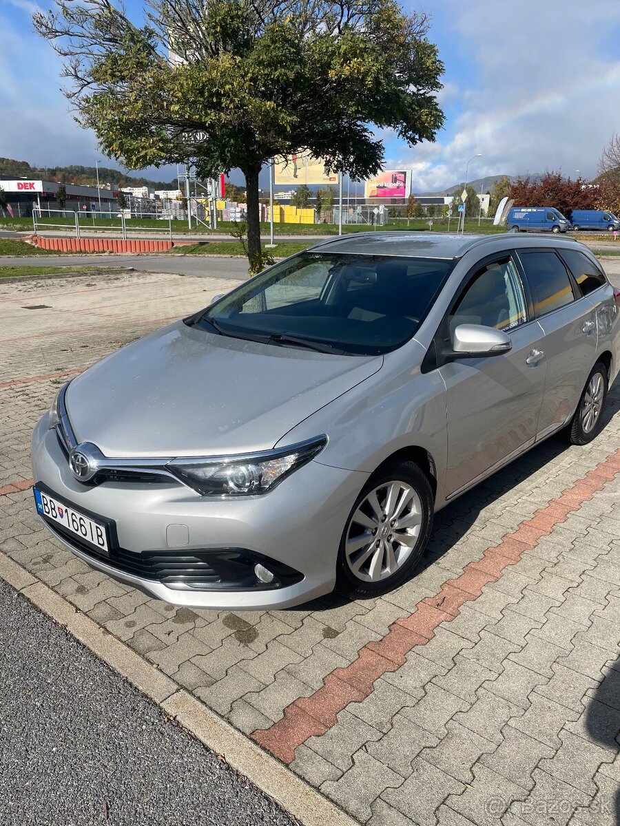 Toyota auris 1.2 turbo