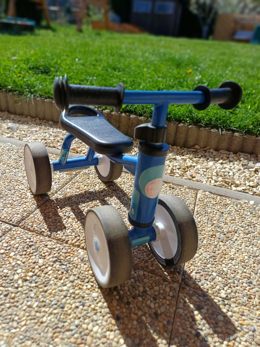 Detské odrážadlo PLAYTIVE