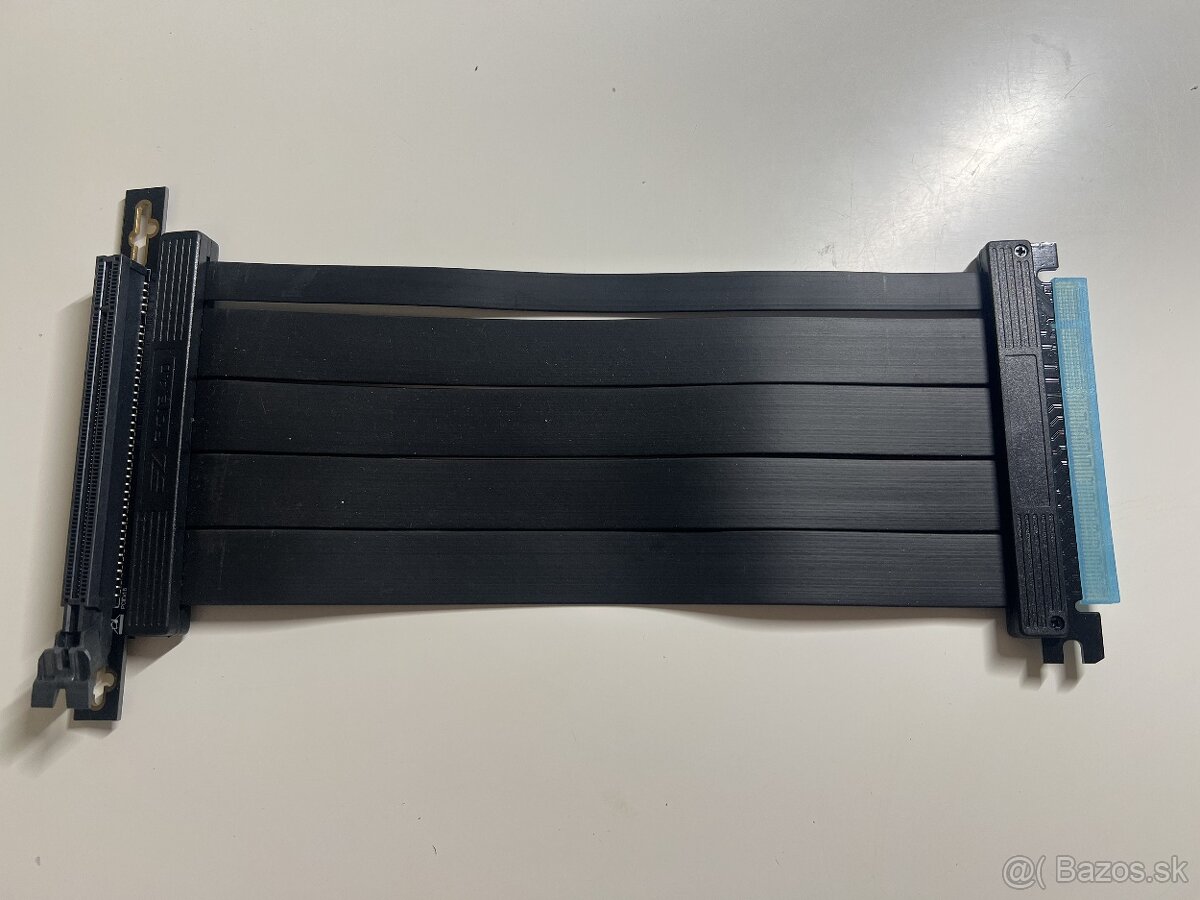 #L0232 PCIe 4.0 Riser kábel EZDIY-FAB PCIe x16 – 20 cm