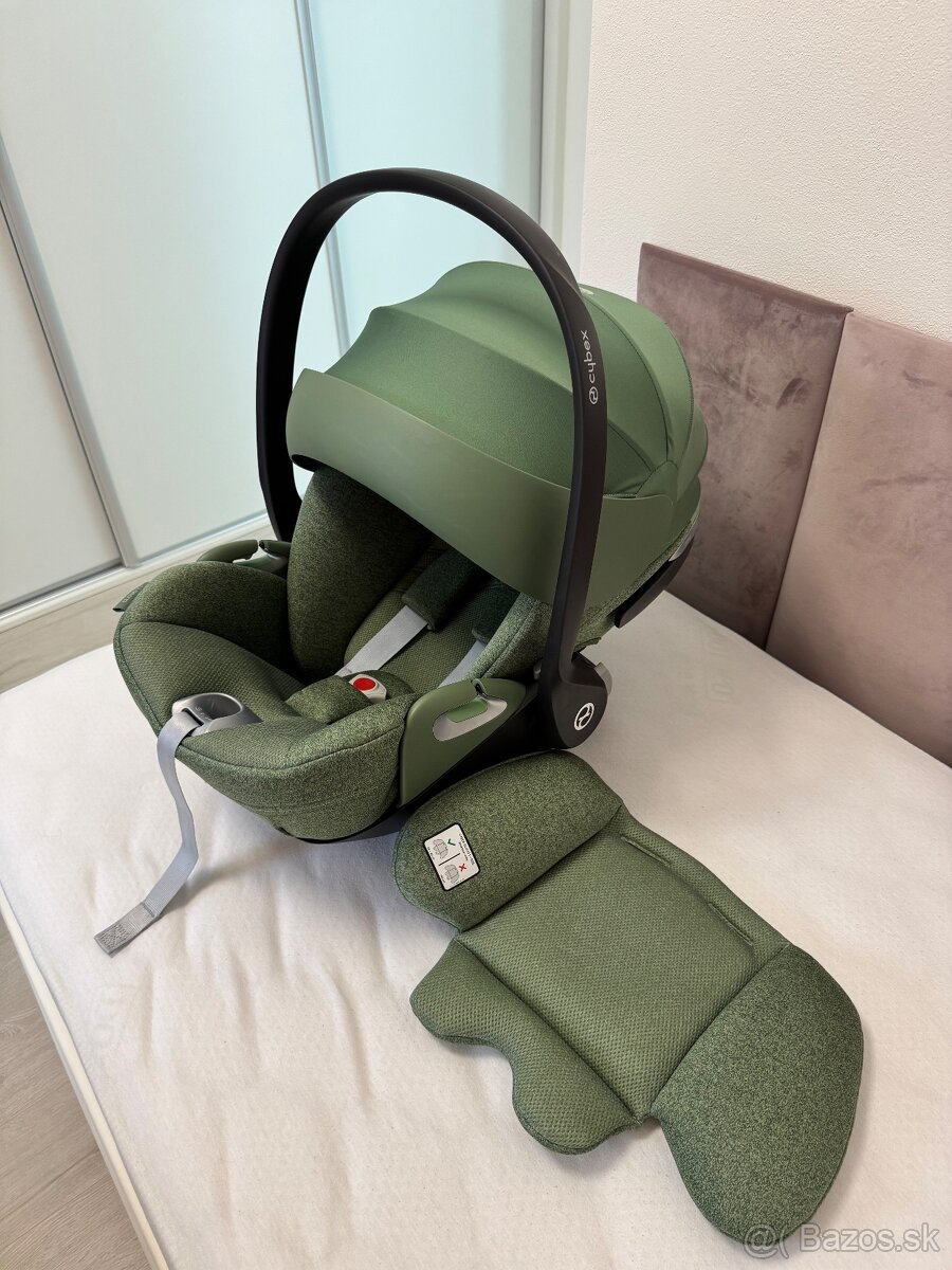 Autosedačka Cybex Cloud T i-Size Plus Platinum Green
